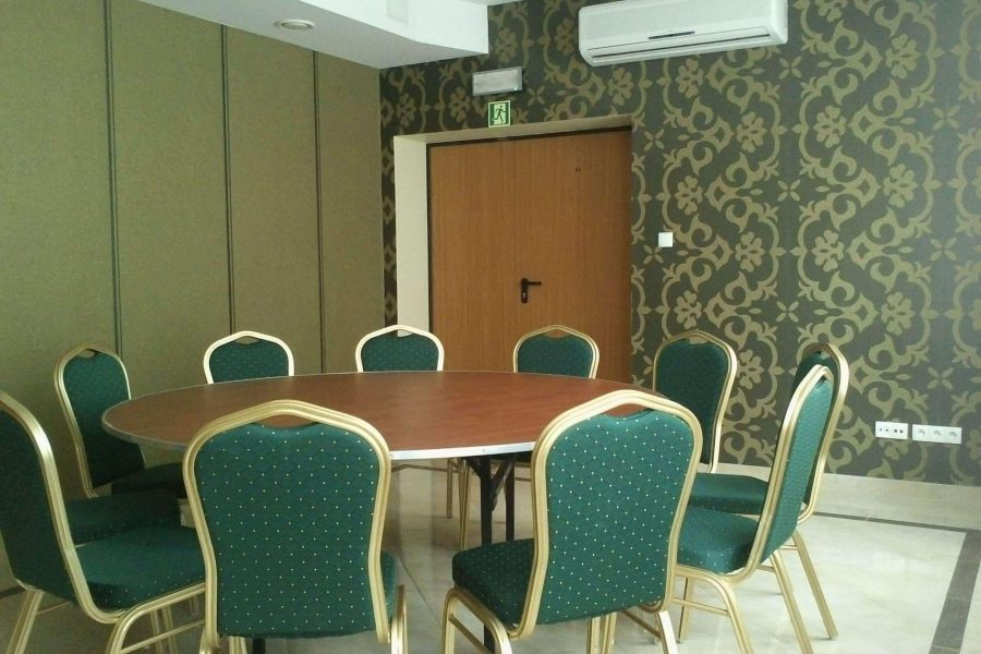 gda-sala-scaled-3161277215